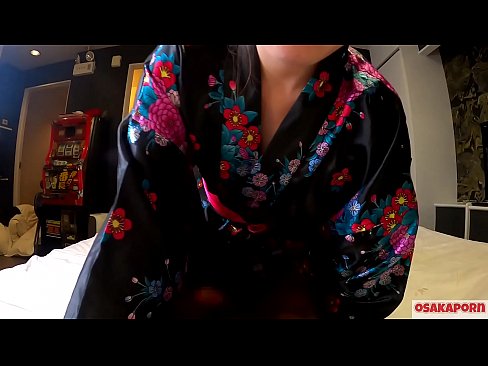 ❤️ Ung cosplay tjej älskar sex till orgasm med en spruta i en hästskötare och en avsugning. Asiatisk tjej med hårig fitta och vackra bröst i traditionell japansk dräkt i amatörvideo som visar onani med knullleksaker. Sakura 3 OSAKAPORN. ❤️❌ Porno at us ﹏