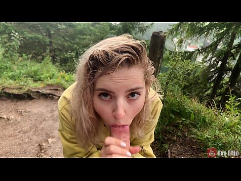 ❤️ Tjej sväljer sperma efter en offentlig avsugning - Eva Elfi ❤️❌ Porno at us ﹏